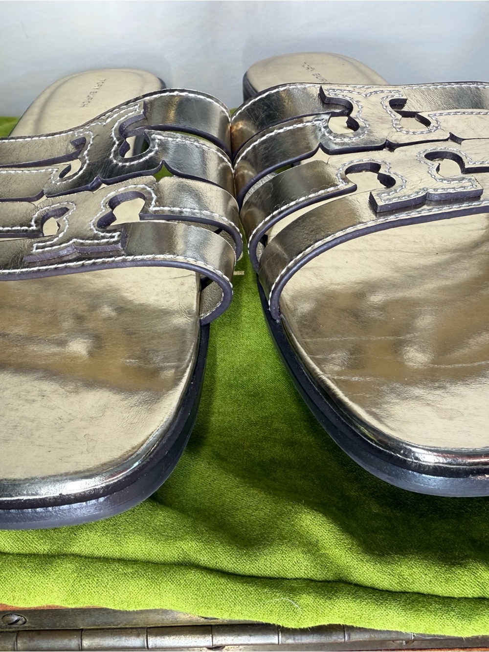 Tory Burch Gold Logo Slide Sandals - Picture 2 of 4